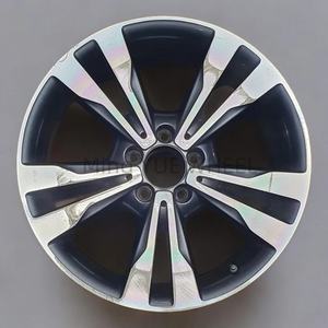 Cerchi Mingyue Flow Forming per <span class=keywords><strong>Mercedes</strong></span>-Benz Classe C W205V205 <span class=keywords><strong>S205</strong></span> 17 18 Pollici 5X112 Sfalsati per Auto Passeggeri 01072 - Product Image 1