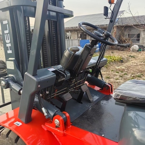 Carrello Elevatore Usato HELI K45 da 4,5 Tonnellate, Ottime Condizioni, Motore a Combustione Interna, Prezzo Conveniente - Product Image 5