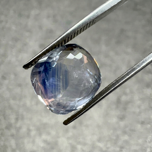Saphir naturel de Pitambari du Sri Lanka de 6,59 carats, taille ovale, pierre brute pour bagues, pendentifs et fabrication de bijoux sur mesure - Product Image 1