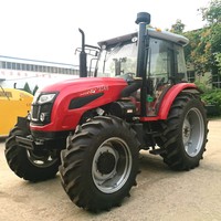 Mesin Pertanian Tugas Berat 130HP Traktor Roda LT1304 untuk Persiapan dan Pengolahan Lahan