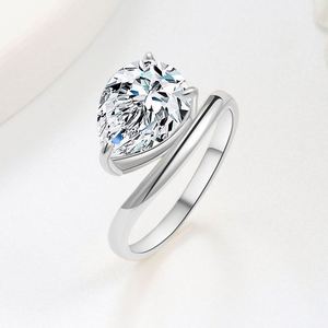 Anillo de Dedo Índice con Diamante Único en Forma de Gota de Agua, Estilo Europeo y Americano, Chapado en Oro, Joyería de Lujo Ligero para Boda - Product Image 2