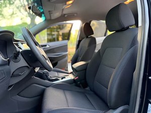 <span class=keywords><strong>Hyundai</strong></span> <span class=keywords><strong>Tucson</strong></span> 2015 SUV Version Confort 1.6L Essence Automatique 2RM Conduite à Gauche Voiture d'<span class=keywords><strong>occasion</strong></span> Pas Cher Vente en Gros - Product Image 5