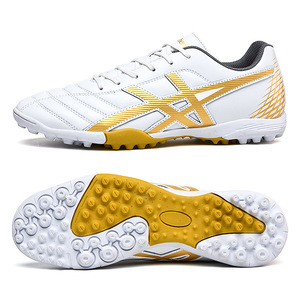 <span class=keywords><strong>CR7</strong></span> uomini e donne invernali assassini Futsal scarpe da allenamento calcio giovani e adulti da competizione punte lunghe piatte TF rotte - Product Image 6