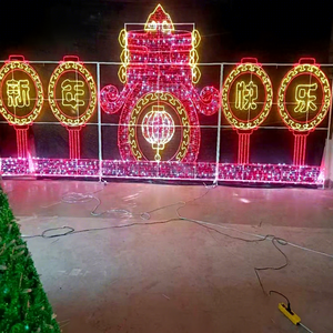 Éclairage de motif de poteau de rue de Noël en extérieur pour les événements festifs, les zones commerciales et les expositions publiques - Product Image 1