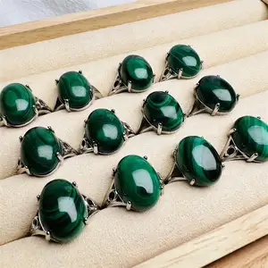 New Design Jewelry Natural Malachite Oval Shape Ring Green Malachite Crystal Ring For Women Gifts