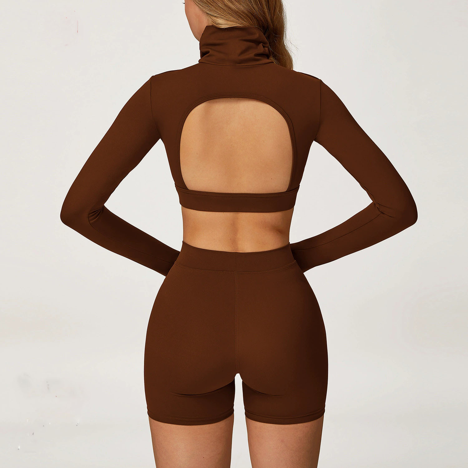 YanRuo Backless Long-sleeved Top, High-waisted Hip-lifting Shorts, Outdoor Fitness Yoga Set