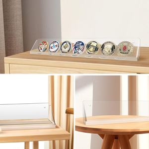 Support d'affichage <span class=keywords><strong>mural</strong></span> en acrylique transparent pour pièces de monnaie Rack de collection à une rangée pour pièces de monnaie Boucles <span class=keywords><strong>Badges</strong></span> Organisateur Étagère - Product Image 6