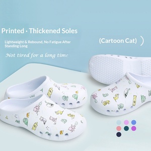 Ciabatte Chirurgiche Bianche Antiscivolo Traspiranti Comode con Stampa Cartoon, Suola Spessa Morbida, <span class=keywords><strong>Scarpe</strong></span> da Dottore <span class=keywords><strong>per</strong></span> Fabbrica - Product Image 3