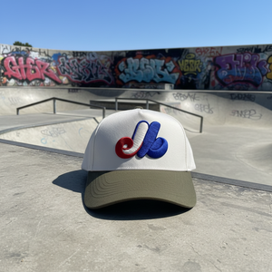 Gorra de Béisbol Personalizada con Logotipo Unisex de 5 Paneles, Mezcla de Lana, Ajustable, Dos Tonos, Estilo Western, Cierre a Presión, Color Negro y Marrón Oscuro, Gamuza - Product Image 6