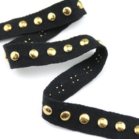 Ruban à œillets en dentelle à base de coton noir avec œillets dorés pour vêtements
