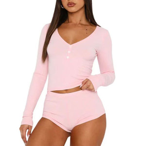 Loungewear conjuntos de mujer personalizados de 2 piezas de manga larga conjunto corto de mujer de alta calidad de dos piezas tops y pantalones cortos conjunto para mujer - Product Image 2