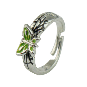 แหวนแฟชั่นลายผีเสื้อของโจลีน คูโจ จากอนิเมะโจโจ้ ผจญภัยสุดแปลกประหลาด แหวนปรับขนาดได้สำหรับแฟนสาว ของขวัญงานปาร์ตี้ เครื่องประดับ - Product Image 1