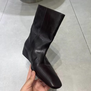 Nouvelles Bottes Mi-Mollet Rétro Britanniques à Bout Carré Rehaussantes pour Femmes 2026 – Bottes Slim Polyvalentes - Product Image 4