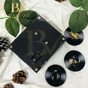Boîte à musique rétro BRAVION en vinyle avec bras mobile, 3 disques, lecture automatique, aimant de réfrigérateur musical, cadeau personnalisable - Product Image 3