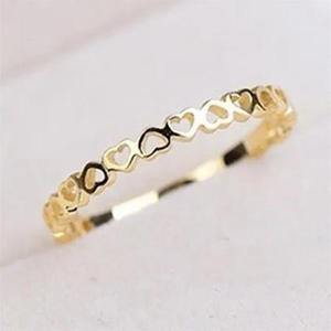 Anillo de eternidad con diseño de corazón para mujer, joyería de aleación, regalo del Día de San Valentín, anillos de moda en tono dorado H219 - Product Image 1