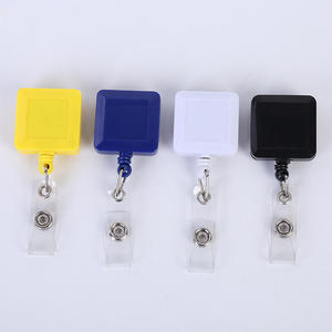 Portacredencial Retráctil Cuadrado con Gancho Metálico, Logotipo Personalizado, Porta Identificación, Correa de Vinilo Duradera de ABS, Longitud del Cordón de 60 cm - Product Image 2