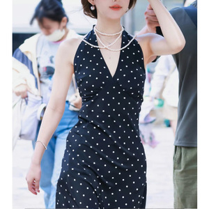 Cho tôi tỏa sáng Zhao lusi xu <span class=keywords><strong>YAN</strong></span> cùng <span class=keywords><strong>m</strong></span>àu đen Polka Dot v-cổ dây backless giả<span class=keywords><strong>m</strong></span> béo giữa chiều dài giản dị Polyester ăn <span class=keywords><strong>m</strong></span>ặc cho phụ nữ - Product Image 3