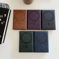 Portefeuille en cuir à fermeture magnétique pour homme, portefeuille à trois volets pour tous types de téléphones avec porte-téléphone et porte-cartes magnétique