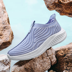 Nouveau vente en gros acheter des chaussures en ligne <span class=keywords><strong>pas</strong></span> chères pour les femmes sport léger doux sans lacet chaussette <span class=keywords><strong>chaussure</strong></span> de course <span class=keywords><strong>grande</strong></span> <span class=keywords><strong>taille</strong></span> 48 exportation européenne - Product Image 6