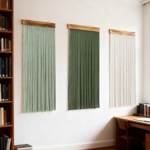 Ultima Novità: Arazzo Boho Fatto a Mano con Striscia in Legno e Design con Nappe, Decorazione da Parete in Stile Nordico - Product Image 3