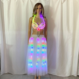 Tenue de rave lumineuse LED, armure illuminée colorée pour boîte de nuit, scène et fête, taille unique - Product Image 4