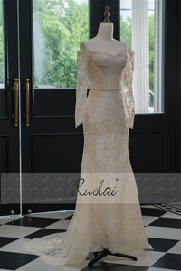 Ruolai QW02202 guaina con maniche a spalla con paillettes <span class=keywords><strong>in</strong></span> <span class=keywords><strong>pizzo</strong></span> oro Champagne abito <span class=keywords><strong>da</strong></span> sposa con fiocco staccabile - Product Image 3