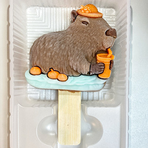 Grosir coklat eksotis Capybara 3D Anime bentuk lucu makanan ringan es krim dengan kotak susu kemasan bersertifikat HALAL OEM/ODM - Product Image 3