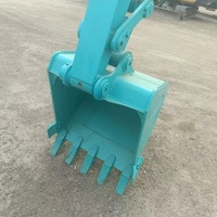 Excavatrice hydraulique sur chenilles Kobelco SK60 6 tonnes d'occasion du Japon, modèle 2022, avec moteur, pour travaux de terrassement et de nivellement
