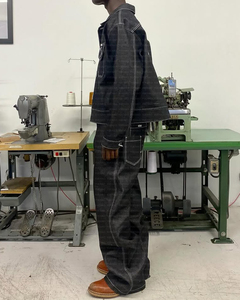 Completo Reversibile Personalizzato da Uomo Stile Hip Hop <span class=keywords><strong>in</strong></span> Cotone <span class=keywords><strong>Oversize</strong></span> Composto da <span class=keywords><strong>Giacca</strong></span> e Pantaloni <span class=keywords><strong>in</strong></span> Denim Selvedge Giapponese Grezzo - Product Image 4