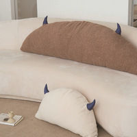 Coussin en peluche en forme de corne avec rembourrage en coton PP, coussin de dossier de lit, coussin de canapé
