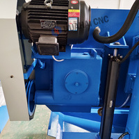 Scie à ruban industrielle semi-automatique pour métaux, moteur et engrenages 5,5 kW, haute sécurité, utilisation facile, faible coût d'exploitation GY4265