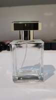 Flacon de parfum en verre transparent de haute qualité, carré ou ovale, vide, avec atomiseur et divers bouchons pour l'emballage de parfums – Prix usine