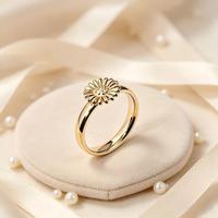 Cincin Bunga Daisy Stainless Steel Grosir Lapisan Emas 18K PVD Cincin Botani Floral 3D untuk Wanita Stok Tersedia