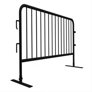 Barrière <span class=keywords><strong>de</strong></span> sécurité routière en métal pour la gestion des foules et la circulation piétonne, en promotion - Product Image 1
