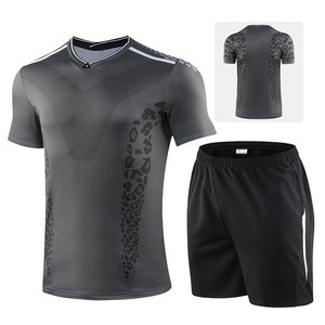 Maglia da <span class=keywords><strong>calcio</strong></span> per adulti/bambini Set da uomo comodi da <span class=keywords><strong>calcio</strong></span> maglia da <span class=keywords><strong>calcio</strong></span> per <span class=keywords><strong>squadra</strong></span> di <span class=keywords><strong>calcio</strong></span> in costume - Product Image 2