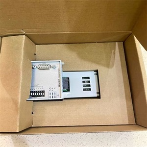 ตัวควบคุมมอเตอร์ Lenze E84AYCPMV/S สำหรับงานอุตสาหกรรม โครงสร้างโลหะ - Product Image 1