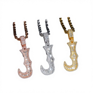 Pendentif Lettre Initiale Unisexe en Argent Sterling 925 Plaqué Rhodium avec Moissanite Sertie Griffe, Style Hip Hop Cursive - Product Image 4