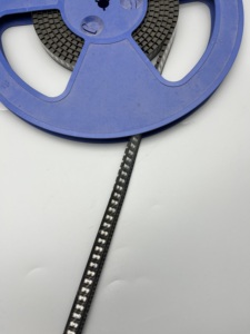 EFM8LB12F64ES1-C-QFN32 Cổ Phiếu vi điều khiển - Product Image 5