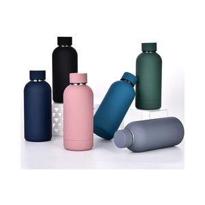 Anpassbare Neue Einzigartige Niedliche Wiederverwendbare Edelstahl-Trinkbecher 500ml Sport-Wasserflasche für Fitness mit Individuellem Logo - Product Image 4