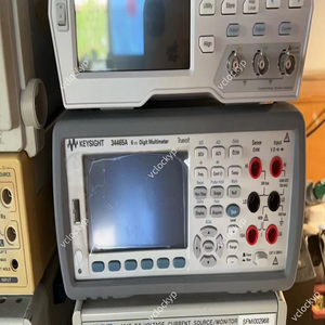 Agilent/ Keysight 34465A 6 1/2 Multimètre numérique NOUVEAU - Product Image 2