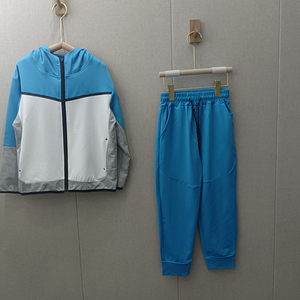 Set di <span class=keywords><strong>pantaloni</strong></span> da ginnastica da palestra e Set di felpe con cappuccio e felpa in poliestere in pile Tech - Product Image 4