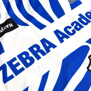 Maillot de football personnalisé à col rond, design imprimé, séchage rapide, respirant, pour jeunes sportifs - Product Image 3