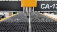 Machine de fraisage CNC pour la fabrication d'instruments de musique et les applications professionnelles de travail du bois