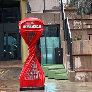 Sculpture de cabine téléphonique déformée de rue commerciale artisanat en résine <span class=keywords><strong>création</strong></span> d'<span class=keywords><strong>art</strong></span> public - Product Image 2