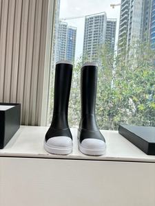 Bottes hautes pour femmes de marque luxueuse, multi-usages, bicolores, rétro, noires, style simple, tendance, décontractées, avec semelles épaisses - Product Image 5