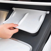 Per Tesla Model 3 e Model Y: Tappetino Antiscivolo in Silicone per Caricatore Wireless della Console Centrale, Accessori Interni per Auto