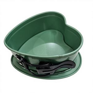 แม่พิมพ์เค้กแบบไม่ติดกระทะรูปหัวใจ พร้อมตัวล็อค อุปกรณ์ทำขนมและตกแต่งขนมแบบมืออาชีพ - Product Image 1