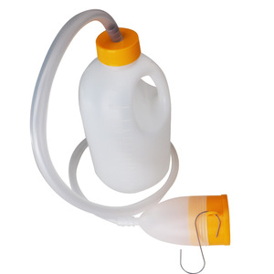 Orinal Masculino Langhe con Tubo, Gran Capacidad, Recolector de Orina Portátil para Adultos, Forma Ovalada con Tapa - Product Image 1