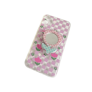 Support de téléphone portable en silicone en forme de cœur coloré avec miroir - Product Image 5
