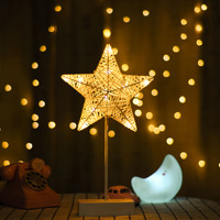 Éclairage de table blanc pour le Ramadan, Eid Mubarak, lumière LED en forme de lune et d'étoile pour la décoration de fête musulmane de l'Eid